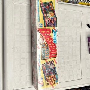 1991 Donruss baseball puzzle and cards factory set sealed